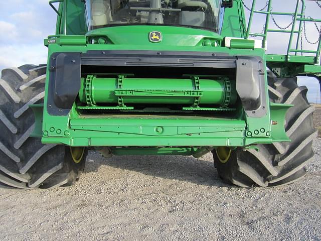 Image of John Deere S790 equipment image 4