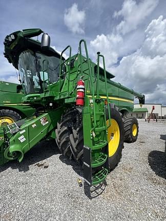 Image of John Deere S790 equipment image 1
