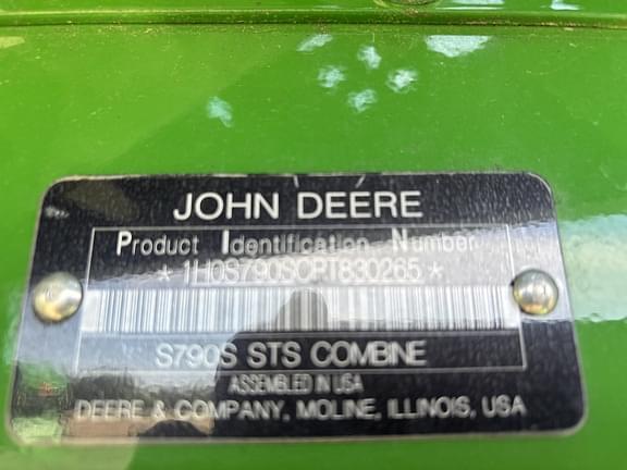 Image of John Deere S790 equipment image 2