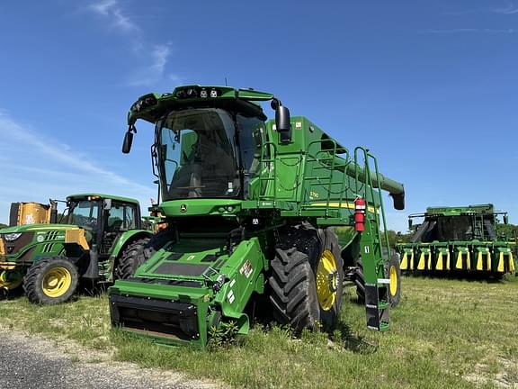 Image of John Deere S790 equipment image 1