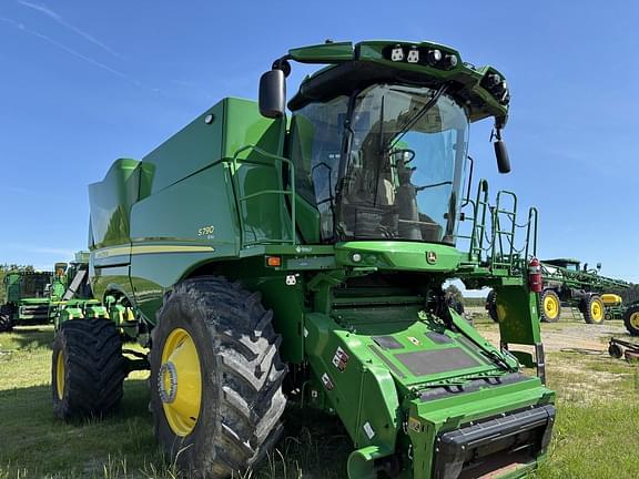 Image of John Deere S790 equipment image 3