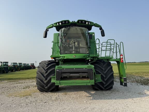 Image of John Deere S790 equipment image 3