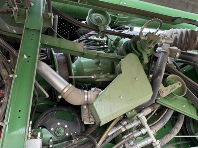 Image of John Deere S790 equipment image 4