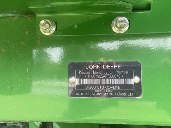 Image of John Deere S790 equipment image 3