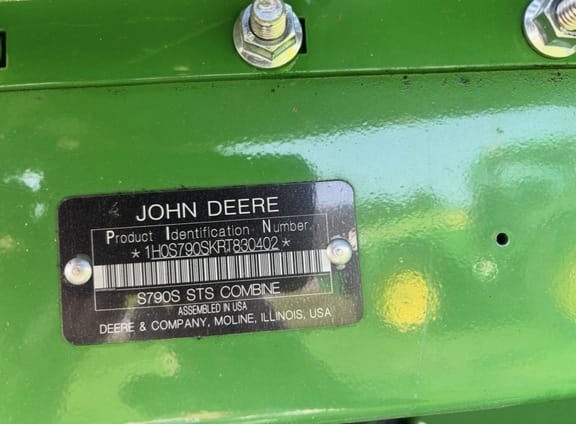 2024 John Deere S790 Equipment Image0
