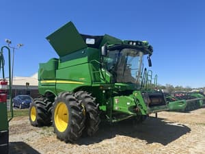 2024 John Deere S790 Image