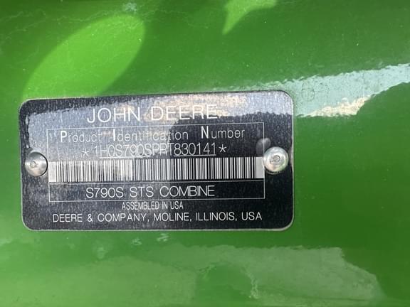 Image of John Deere S790 equipment image 3