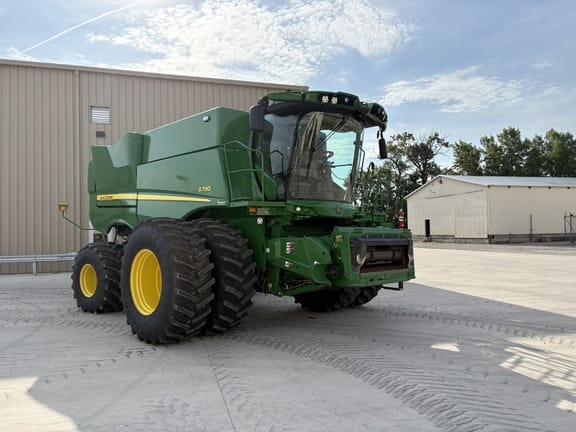 2024 John Deere S790 Equipment Image0