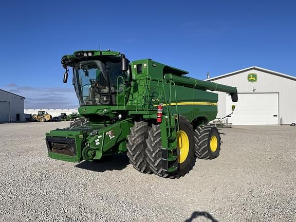 Image of John Deere S790 equipment image 1