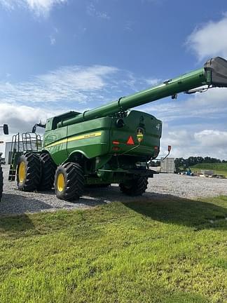 Image of John Deere S790 equipment image 4