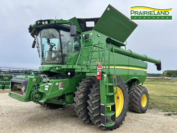 Image of John Deere S790 Primary image