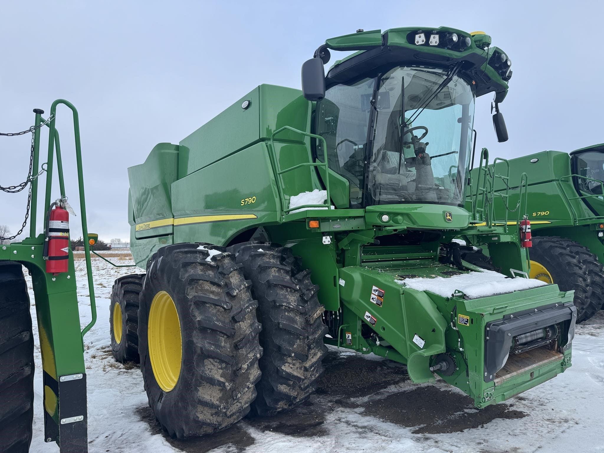 2024 John Deere S790 Equipment Image0