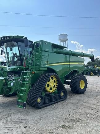 Image of John Deere S790 equipment image 2