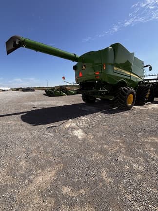 Image of John Deere S790 equipment image 2