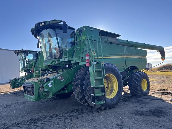 Image of John Deere S790 equipment image 1