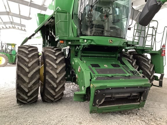 2024 John Deere S790 Equipment Image0
