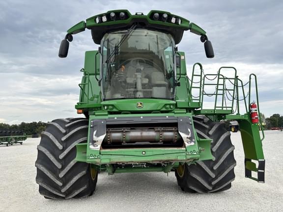 Image of John Deere S790 equipment image 3