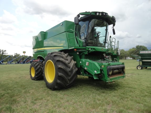 2024 John Deere S790 Equipment Image0