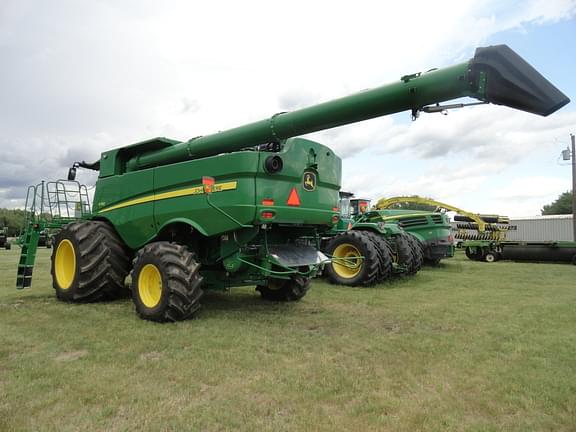 Image of John Deere S790 equipment image 4