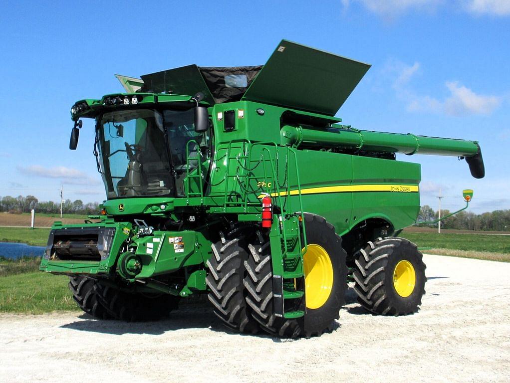 Image of John Deere S790 Primary image