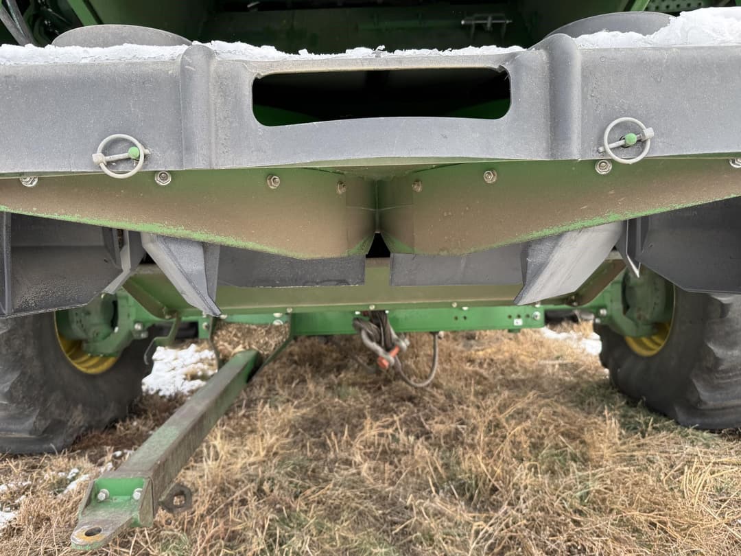 Image of John Deere S790 Image 1