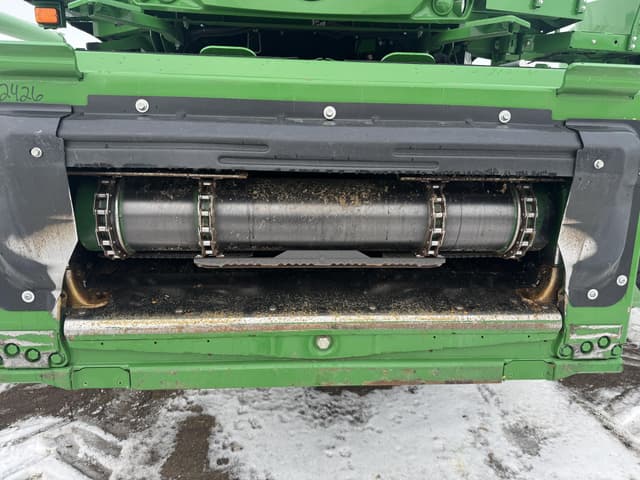 Image of John Deere S790 equipment image 2