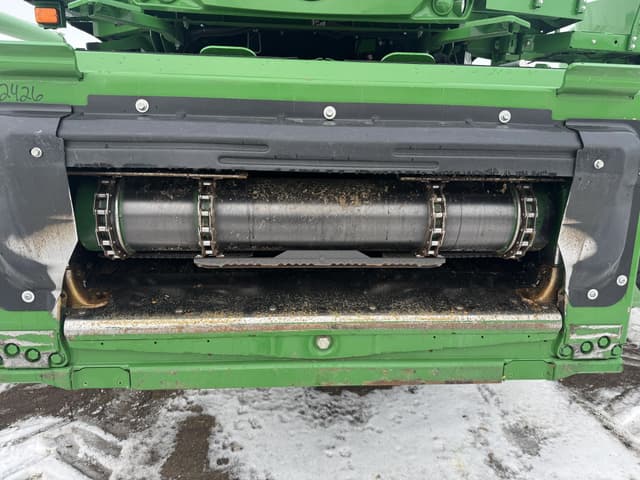 Image of John Deere S790 equipment image 2