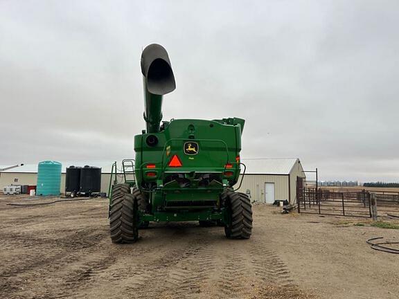 Image of John Deere S790 equipment image 2