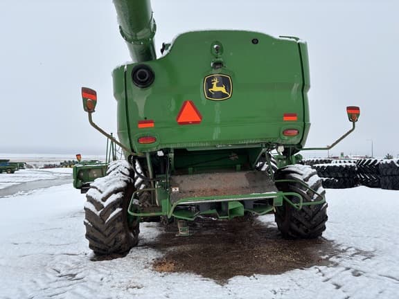 Image of John Deere S790 Image 1