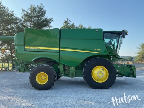 Image of John Deere S790 equipment image 3