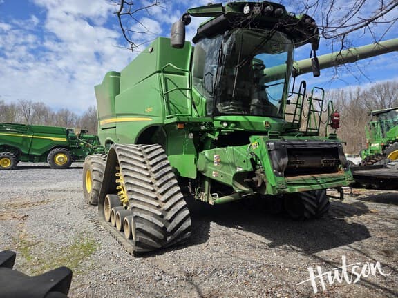 Image of John Deere S790 Primary image