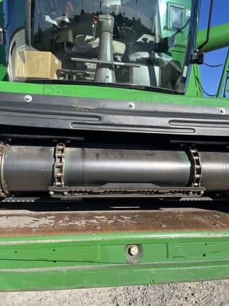 Image of John Deere S790 equipment image 2