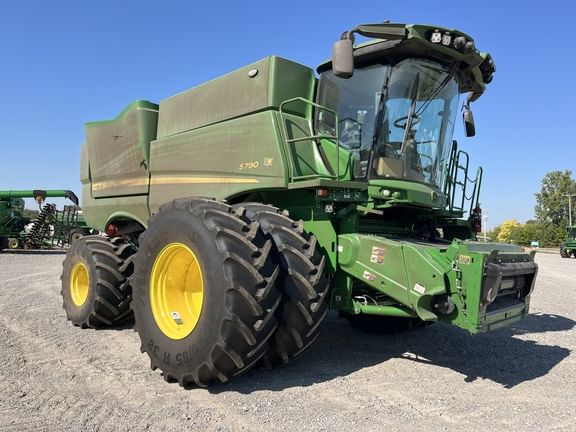 2024 John Deere S790 Equipment Image0