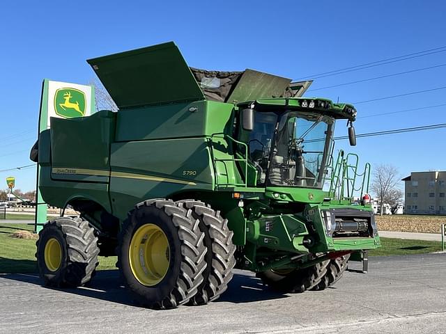 Image of John Deere S790 equipment image 3