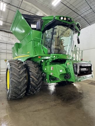 2024 John Deere S790 Equipment Image0