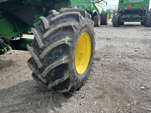 Image of John Deere S790 equipment image 4