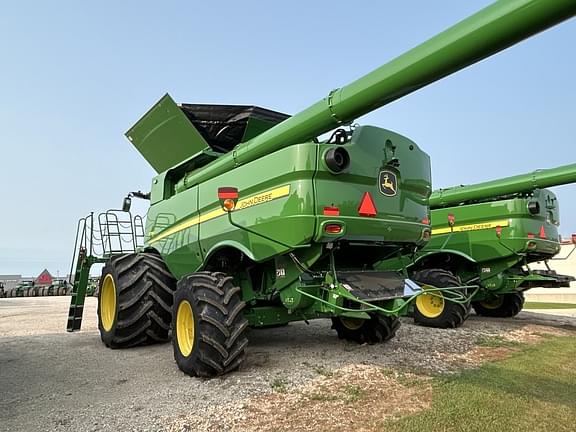 Image of John Deere S790 equipment image 3