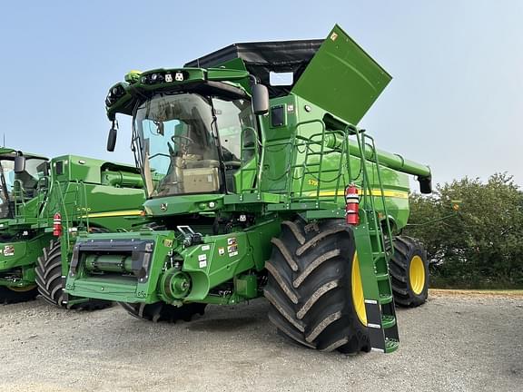 Image of John Deere S790 equipment image 1