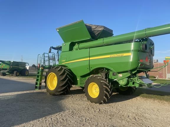 Image of John Deere S790 equipment image 2