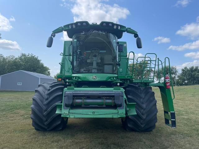 Image of John Deere S790 equipment image 4