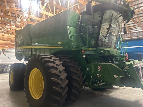 Image of John Deere S790 Primary image