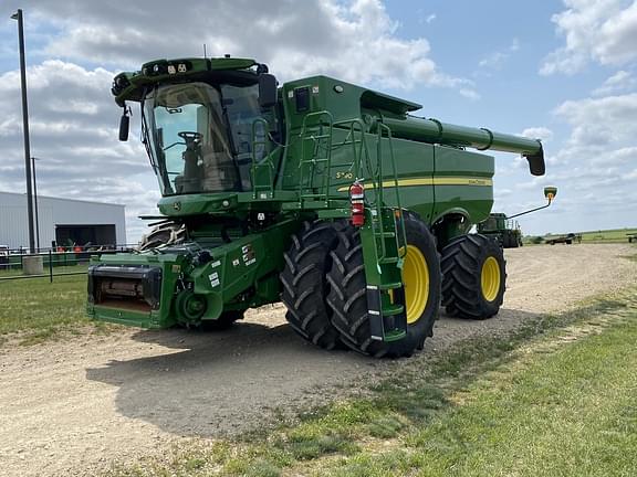 Image of John Deere S790 Primary image