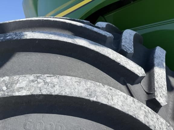 Image of John Deere S790 equipment image 4