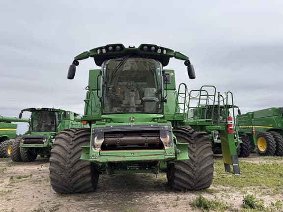 Image of John Deere S790 equipment image 1