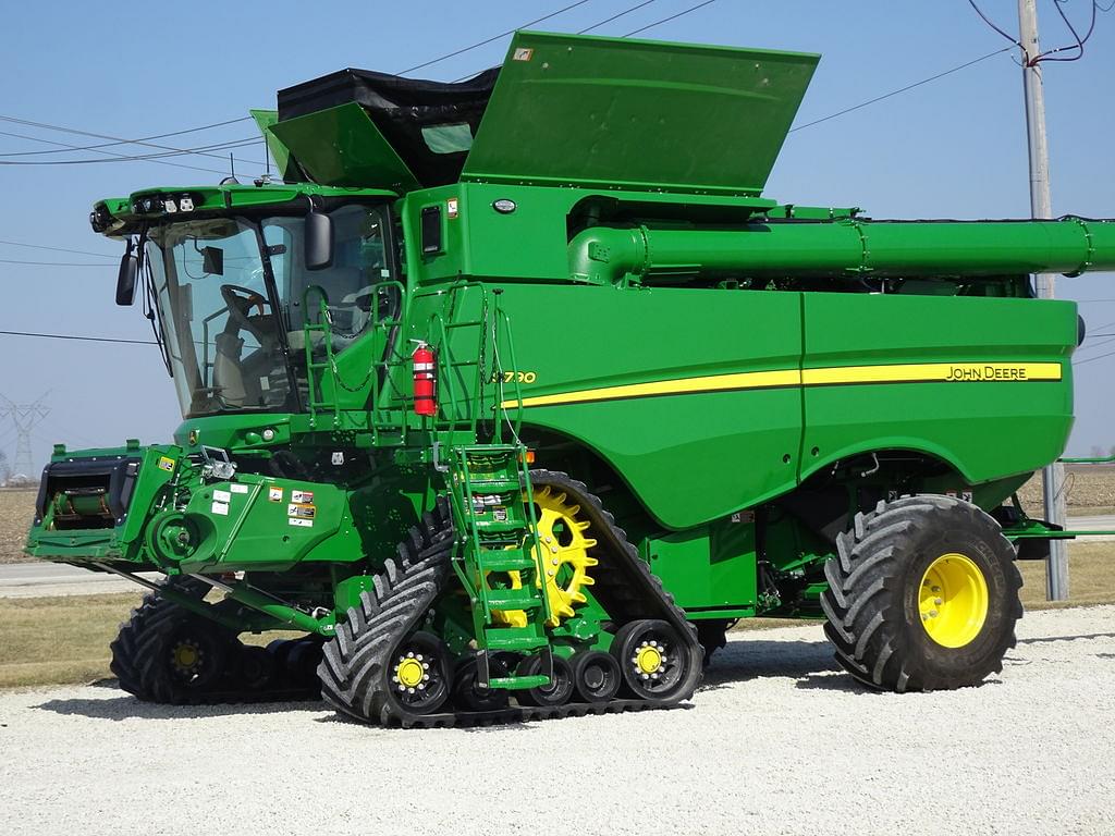 Image of John Deere S790 Primary image