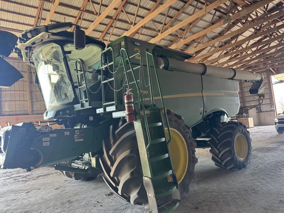 2024 John Deere S790 Equipment Image0