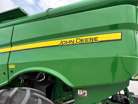 Image of John Deere S790 equipment image 3