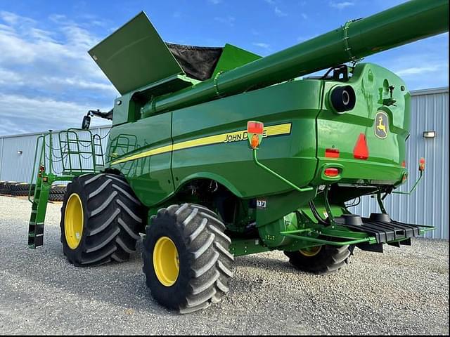 Image of John Deere S790 equipment image 3