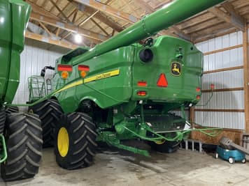 Main image John Deere S790