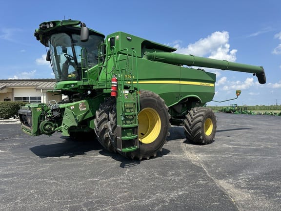 2024 John Deere S790 Equipment Image0
